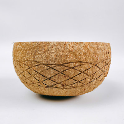 Decorative coconut shell bowl wavy pattern - CSB001A
