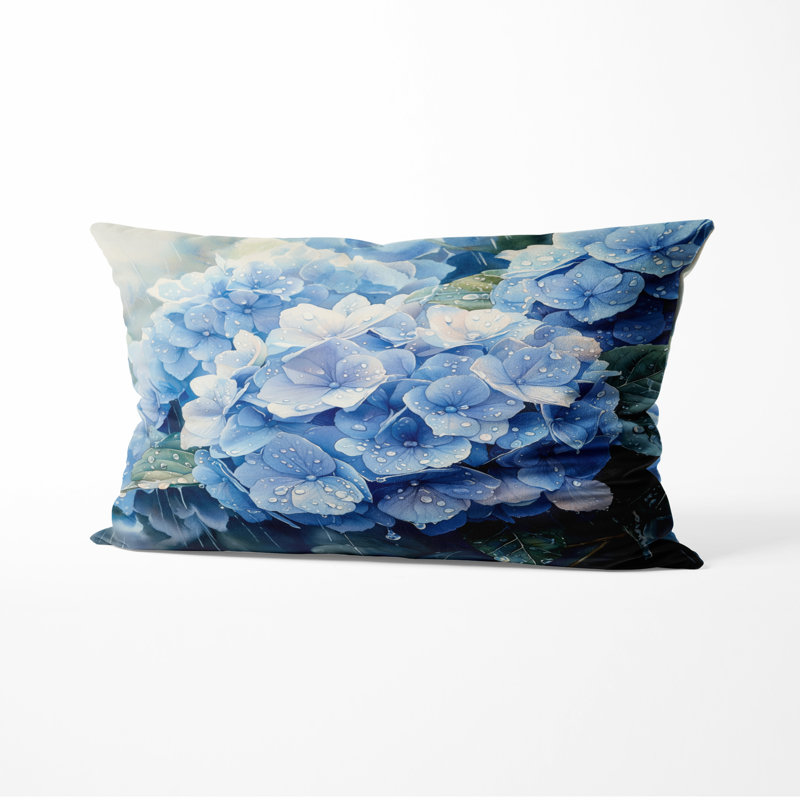 Coussin Hydrangeas In The Spring Rain I, H 12 po x l 20 po