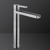 Capri Single Hole Bathroom Faucet