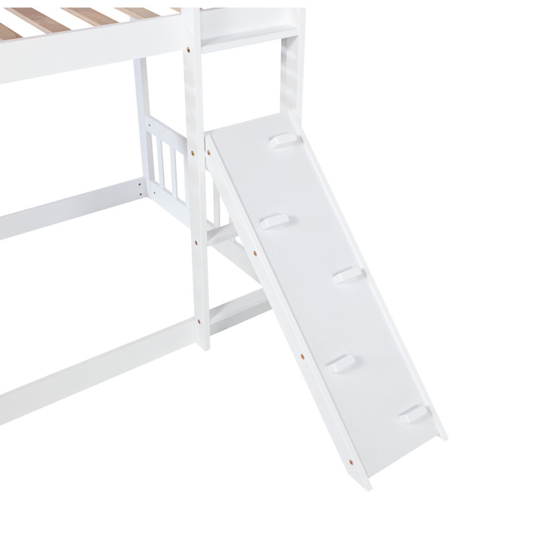 Lit simple superposé au-dessus du plancher avec caractéristiques, rampe d'escalade, maisonnette de choix de chambre à coucher, mobilier peu encombrant