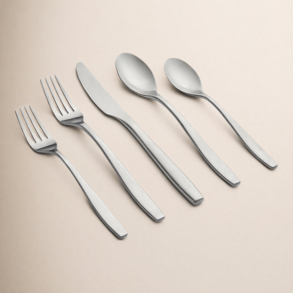 Averie Flatware Set - Service for 4, Silver Satin