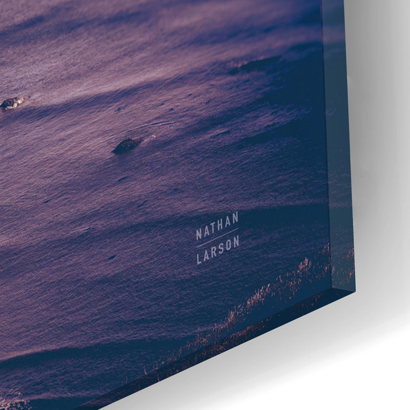 «Rock Coast» par Nathan Larson, art mural en verre acrylique, 36 po x 24 po, H 12 po x l 16 po x P 0,13 po