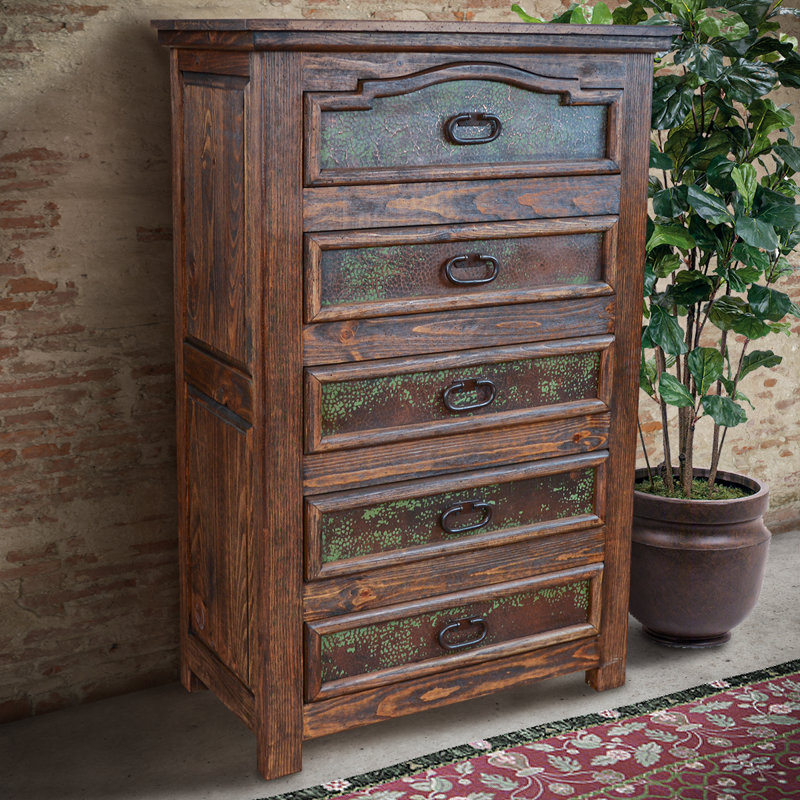 Capitel Copper Chest