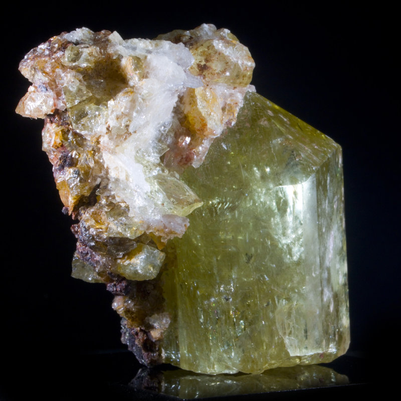Fluorapatite. Mine Cerro de Mercado.