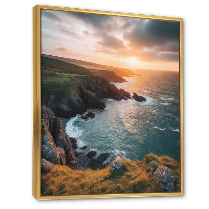 Impression sur toile Seaside Serenity I, H 44 po x l 34 po x P 1,5 po, Cadre flottant doré