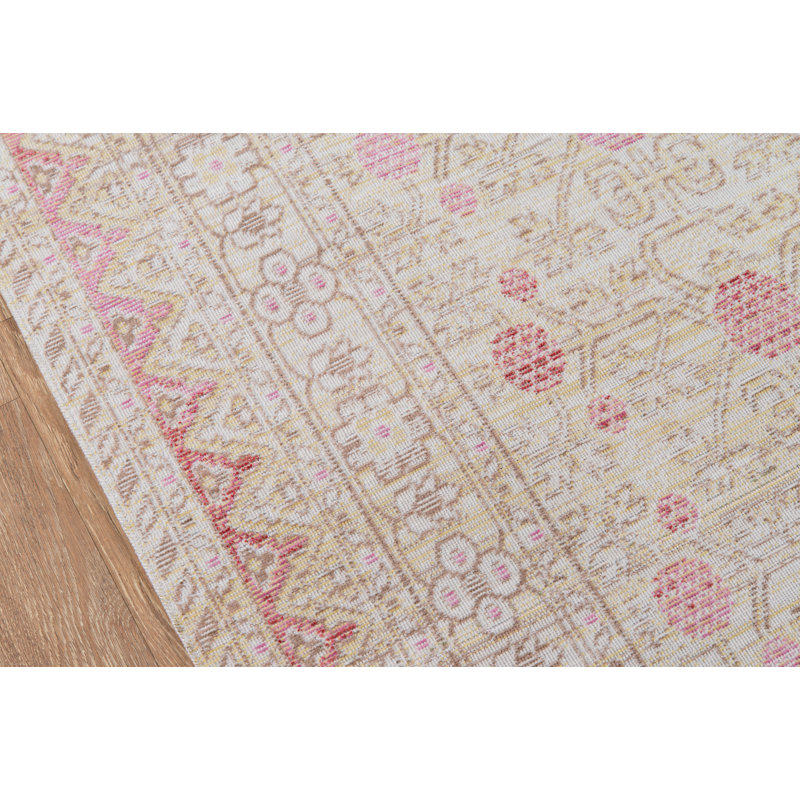 Tapis rose / jaune / rouge Finnley, Rectangle 5 pi 3 po x 7 pi 3 po