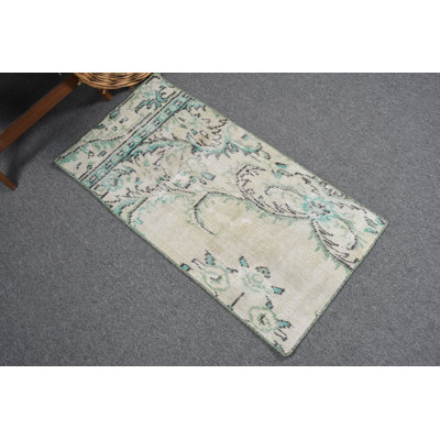Tapis turc-anatolien vert fait à la main idéal pour les tapis de voiture et les décorations murales avec attrait rétro et petit format