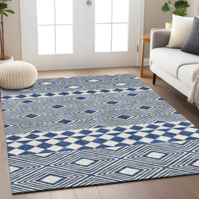 Malek Washable Geometric Indoor / Outdoor Rug