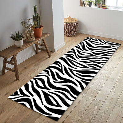 Classic Elegance Non Woven Thin Printed Rug with Intricate Floral Designs Perfect for Home or Office Use