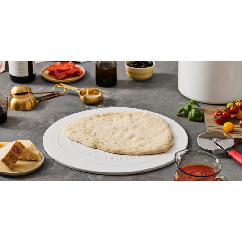 Le Creuset Stoneware Round Pizza Stone, 15", White