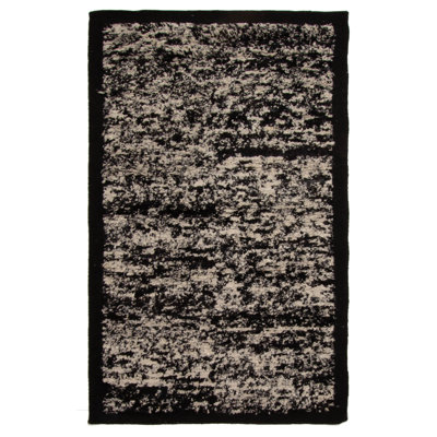 Tapis noir Tangier 5 pi 0 po x 8 pi 0 po