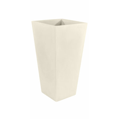 Cono Resin Pot Planter