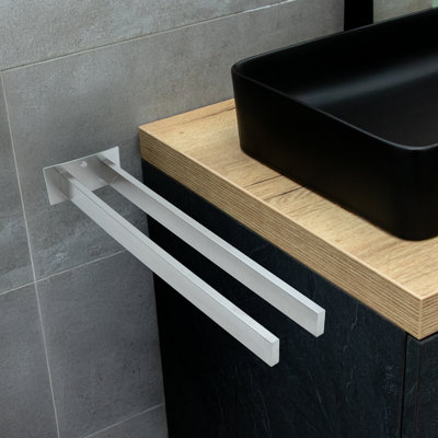 Scheibe Wall Towel Rack