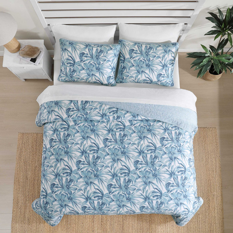 Tommy Bahama Aubrey Blue Cotton Reversible Quilt Set, King Quilt + 2 King Pillow Shams, Blue Floral