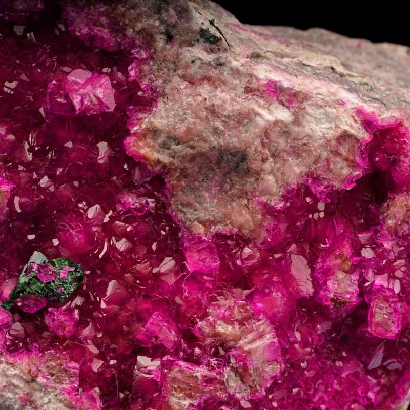 Cobaltoan Calcite // 1.69 Lb.