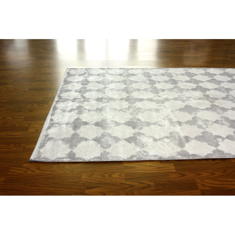 Hurd Geometric Indoor Rug, 5' x 8'