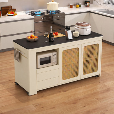 Trei Kitchen Island