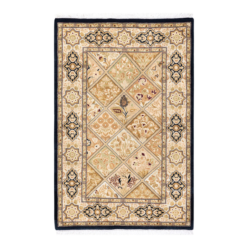 Classic One-of-a-Kind 2'8" X 4'1" Hand Knotted Area Rug