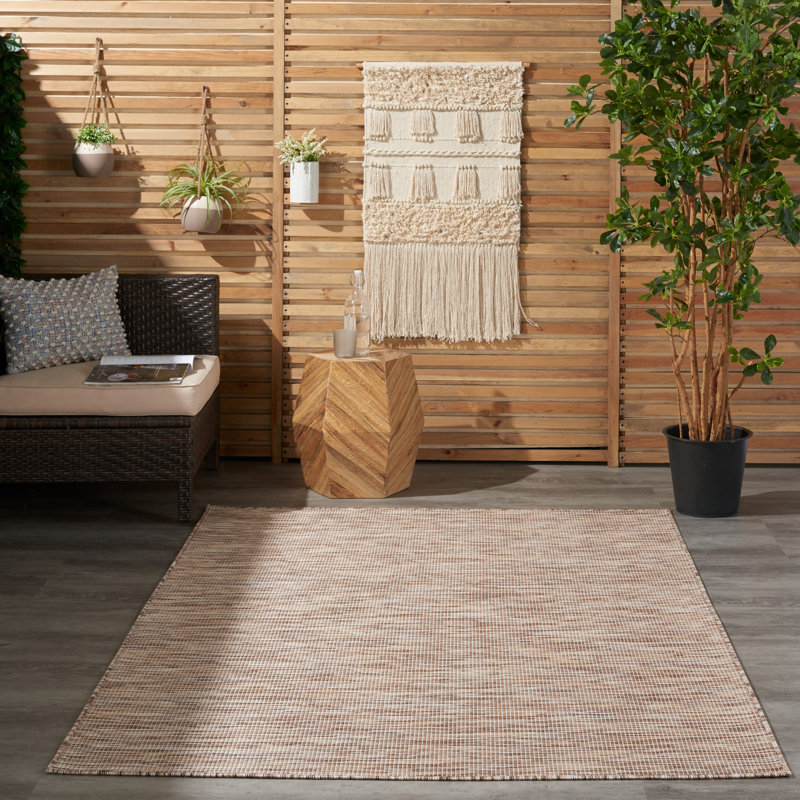 Lillehammer Solid Indoor/Outdoor Area Rug, Rectangle 4' x 6', Beige