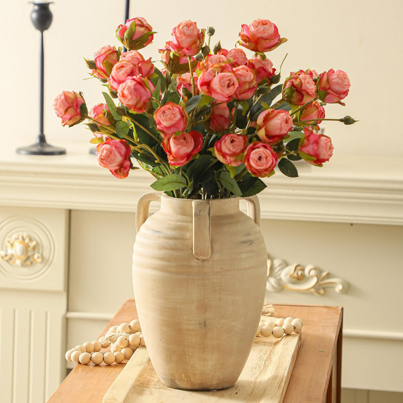 Vase en céramique avec poignée, Argile