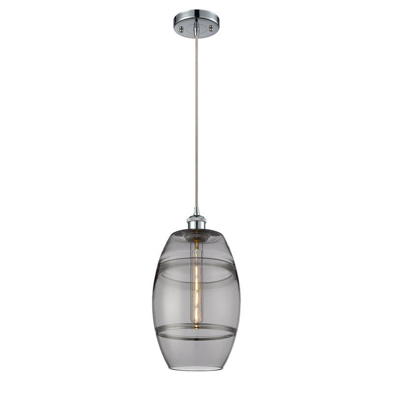 Luminaire suspendu à 1 lumière Ballston Bettylou, H 9,88 po x l 8 po x P 8 po, Gris fumée clair, Chrome poli