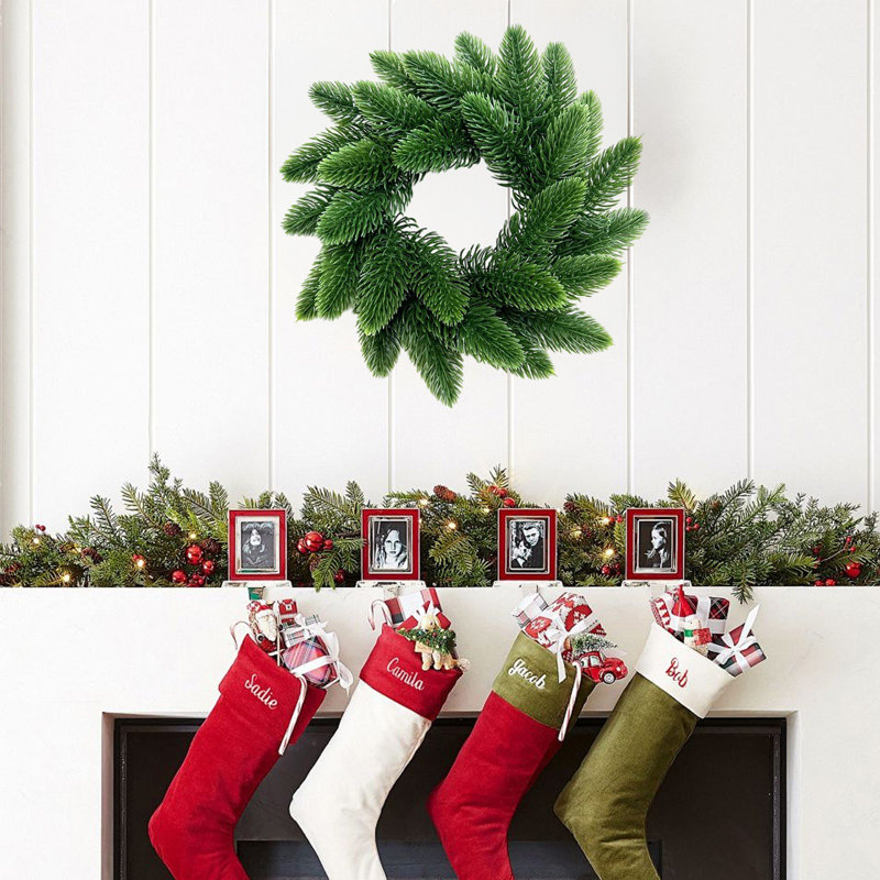 Plastic 19.99cm Wreath
