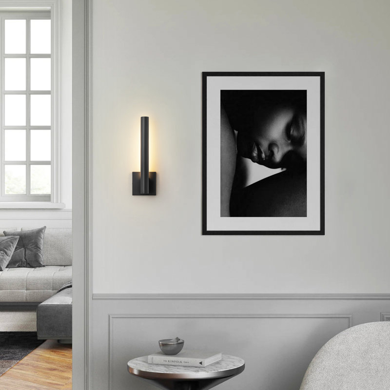Caladh LED Wall Light