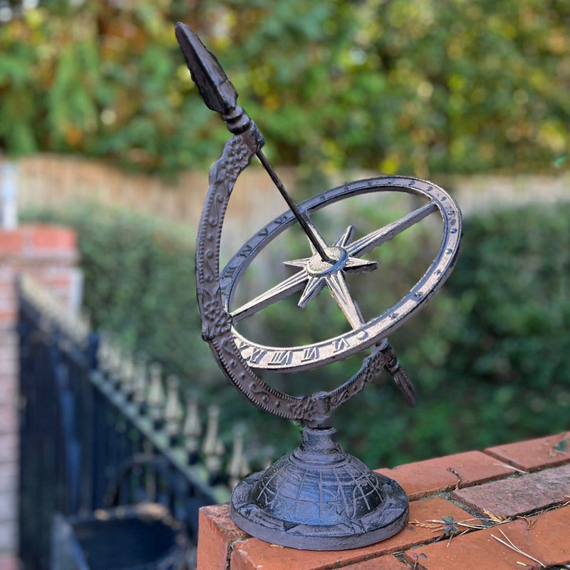 Bonnielou Metal Astrology & Stars Sundial