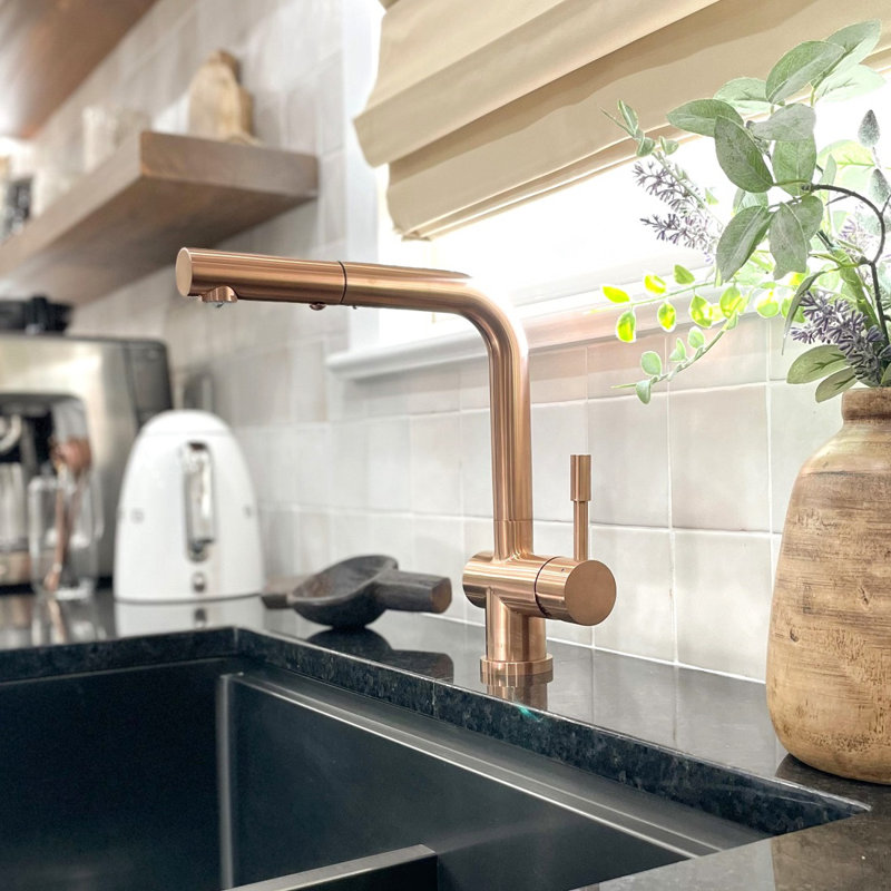 Lulani Nassau Pull Out Kitchen Faucet, Rose Gold