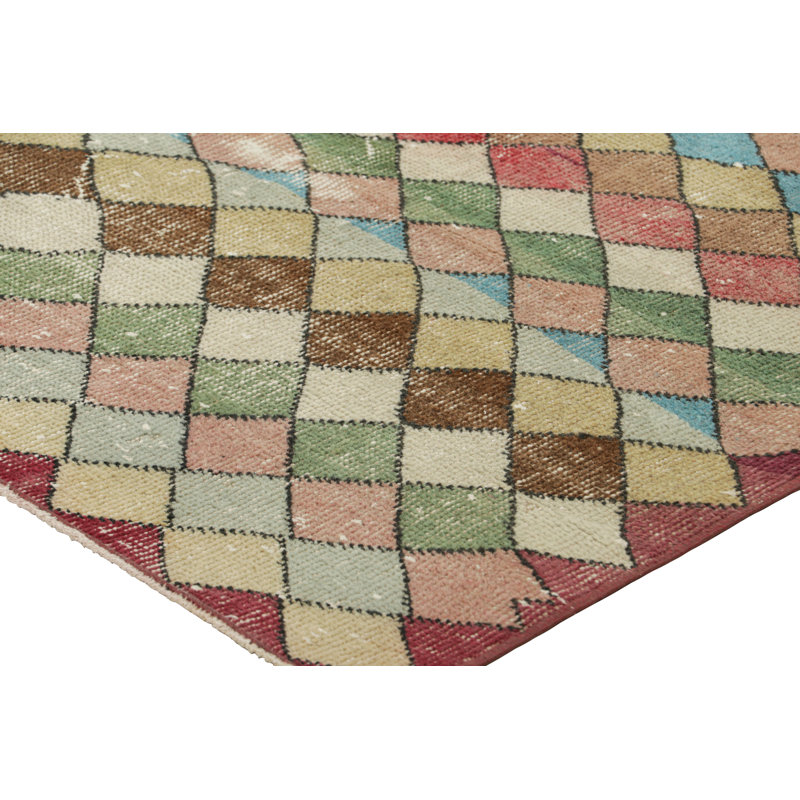 One-of-a-Kind 4'9”x7'10” Hand Knotted Area Rug
