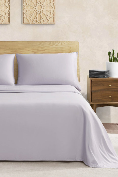 Blissful Dreams Solid Sheet Set