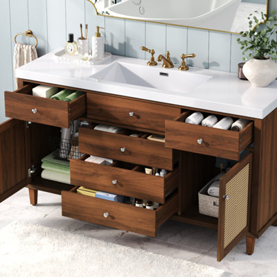 Meuble-lavabo de 60 po avec lavabo SMC, grande armoire de rangement moderne avec tiroirs à fermeture en douceur et portes en rotin, poignées en métal argenté et 5 pieds en pin