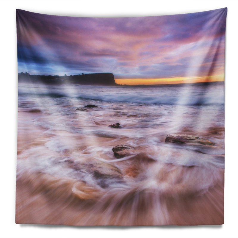 Tapisserie en mer de mer fascinante avec eaux blanches, H 50 po x l 60 po