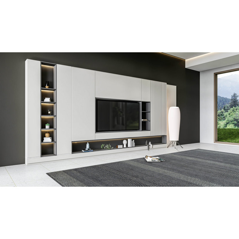 Hand Knotted Wool Area Rug in Gray
