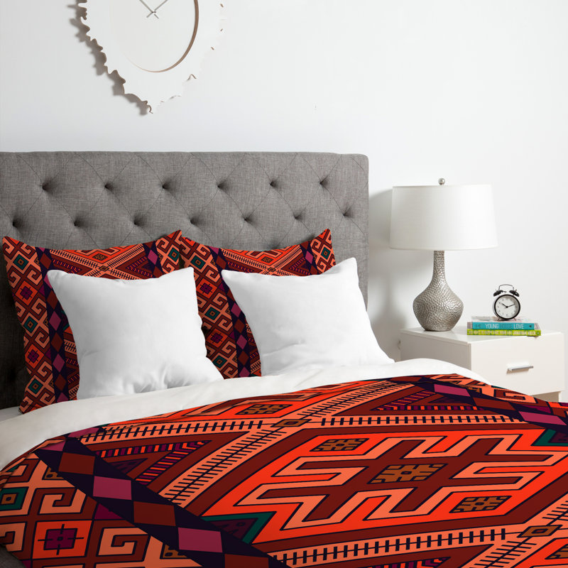 Wesley Bird Polyester Geometric Shapes Duvet Cover, Queen Duvet Cover + 2 Standard Shams