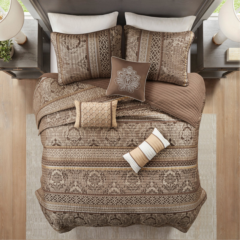 Ensemble de courtepointe 6 pièces avec coussins décoratifs en jacquard brun / or double / grand