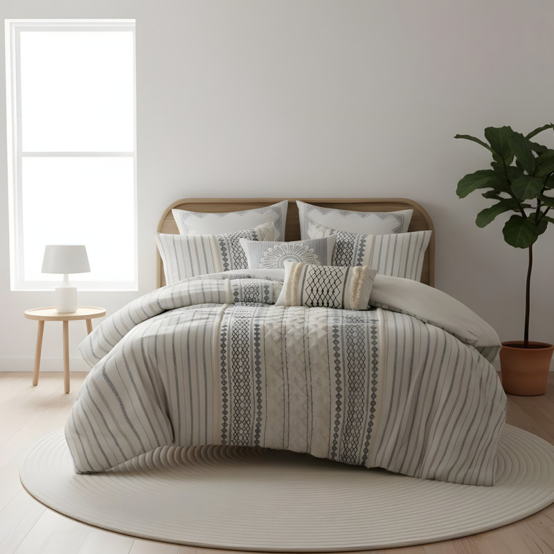 Cotton Printed Comforter 3 Piece Set, White/Navy