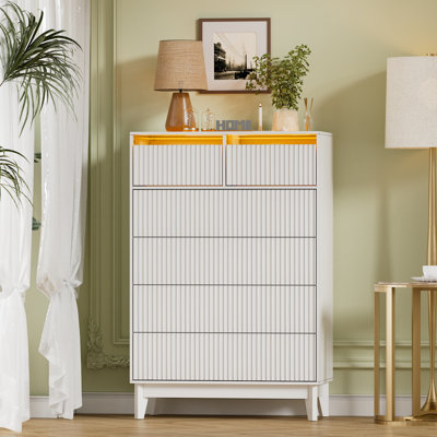 Commode à 5 tiroirs à cannelures, grande commode moderne avec plateau en verre et lumière à DEL avec profilé incurvé Pakasept