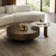 Table basse brune avec ensemble de 2 tables d'appoint en verre