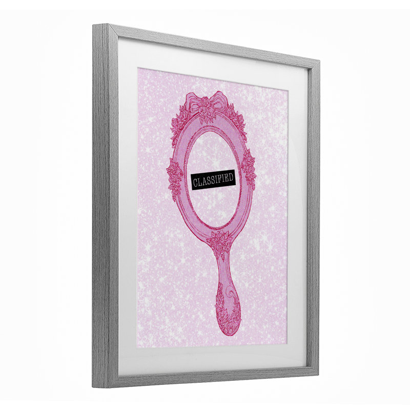 Reproduction encadrée de miroir classifié rose orné sous verre, design par Ziwei Li, H 16 po x l 13 po, Cadre de ferme gris