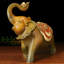 Statue d'éléphant fabriquée à la main pour la prospérité-116241064