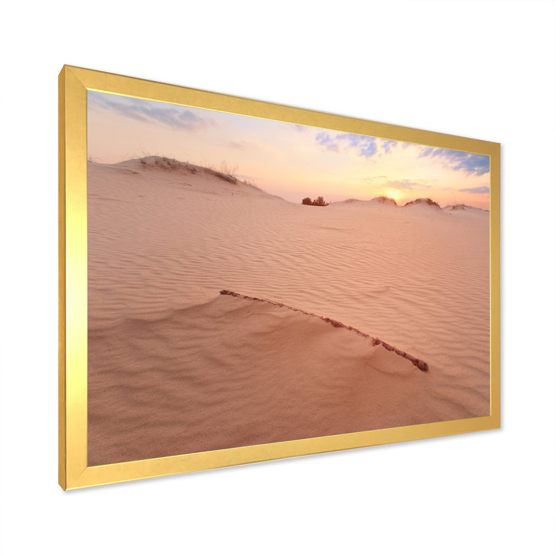 Coucher de soleil sur des dunes de sable - Photographie sur toile, Cadre doré, H 12 po x l 20 po x P 1 po
