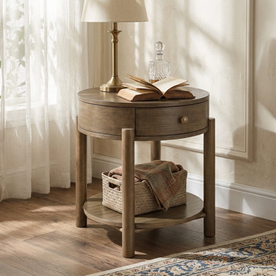 Table de bout ronde en bois avec tiroir et étagère ouverte Wexford