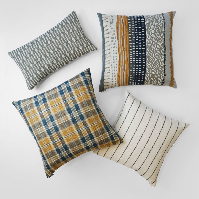 Hoonah Pillow Cover & Insert, Obsidian, Rectangle 14"H x 24"W