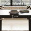 Grande table de bout en bois de frêne noir moderne-112691537