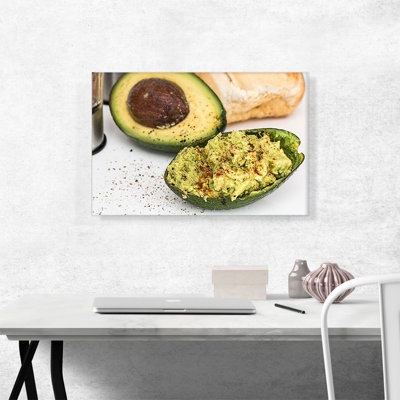 " Avocado Guacamole Diner Restaurant "