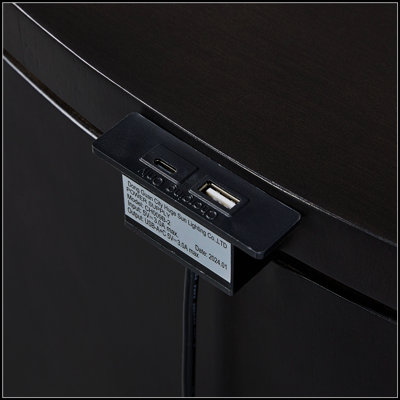 Table de chevet ovale 3 tiroirs avec placage d'eucalyptus, durable et élégante pour les chambres modernes