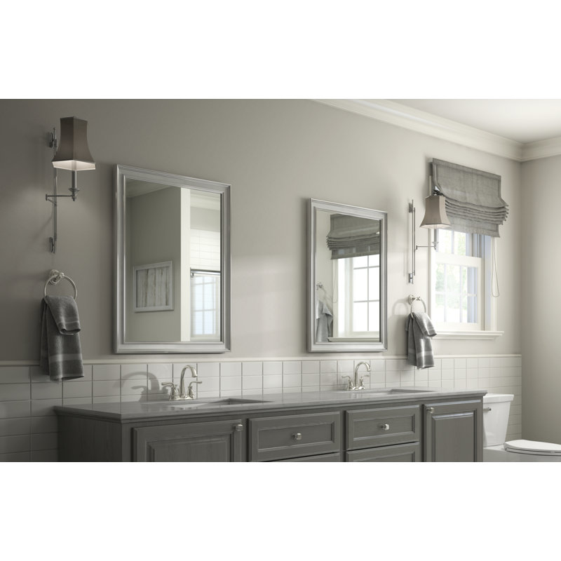 Miroir de salle de bain traditionnel, Chrome, H 46,93 po x l 33,19 po x P 1,65 po