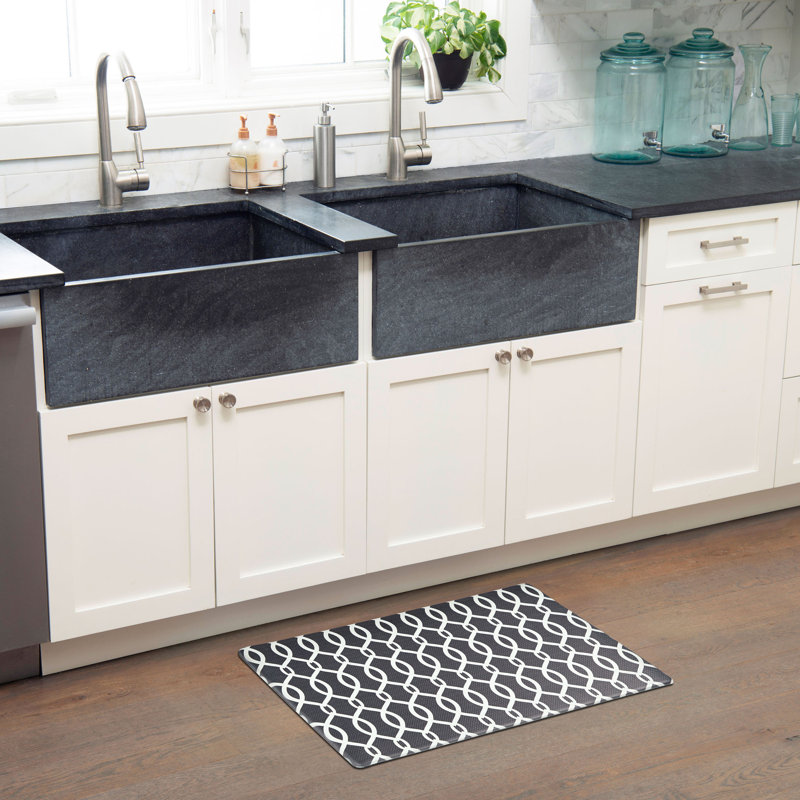Geometric Water Resistant Anti-Fatigue Non-Skid Kitchen Mat, Black, Rectangle 1'8" x 3'