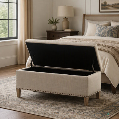 Tufted Top Soft Close Storage Bench